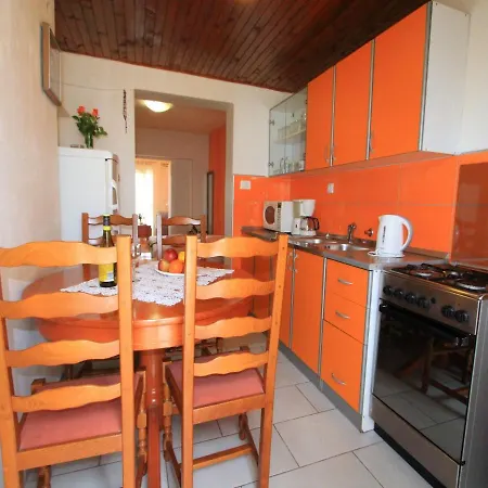 Tamarut Apartment *